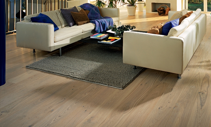 Паркетная доска Kahrs Песочная Дуб Брайтон Brighton 151L87EK0VKW220 Lively 2266×187×15 фото в интерьере